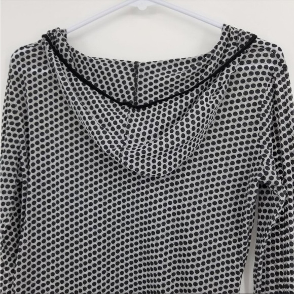 Prana•Hooded Shirt•Vinyasa•Long Sleeved•Black Polka Dot••Sz‎ S - Picture 5 of 7